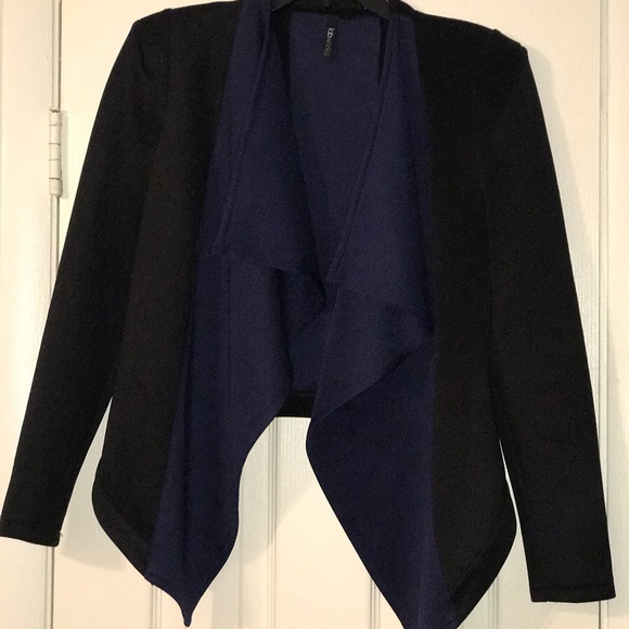Blazer - Picture 2 of 3